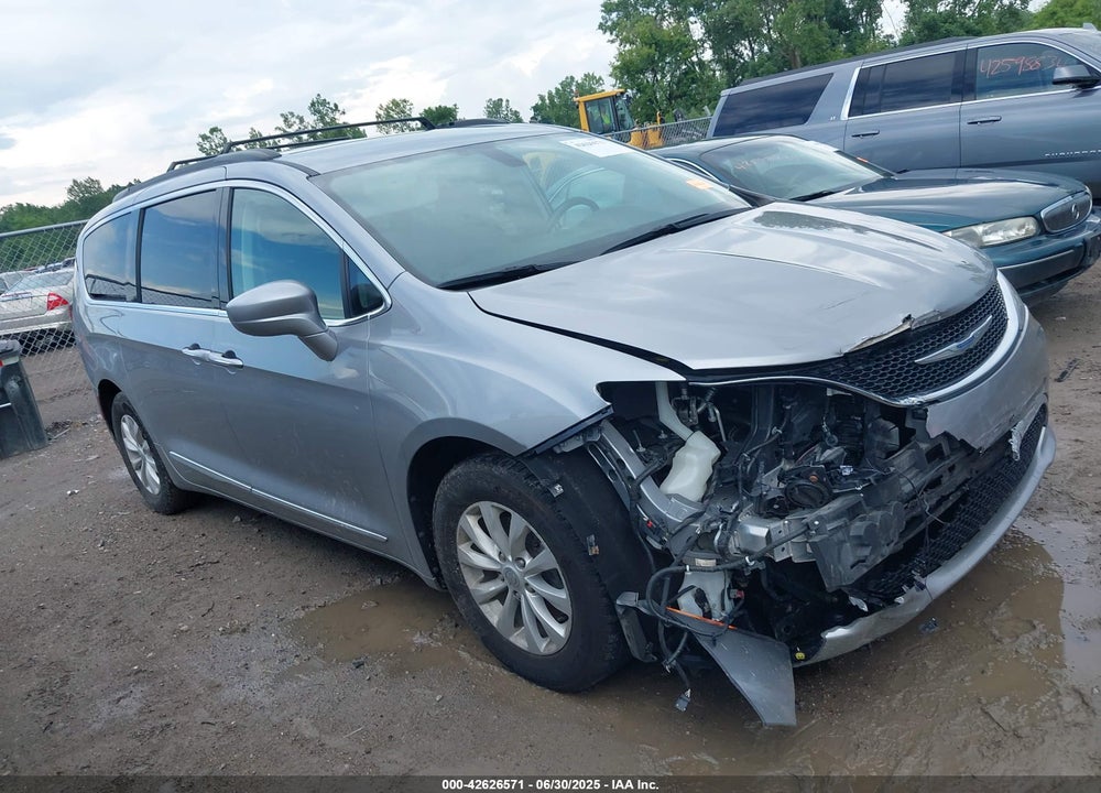2017 CHRYSLER PACIFICA VIN: 2C4RC1BG1HR729432