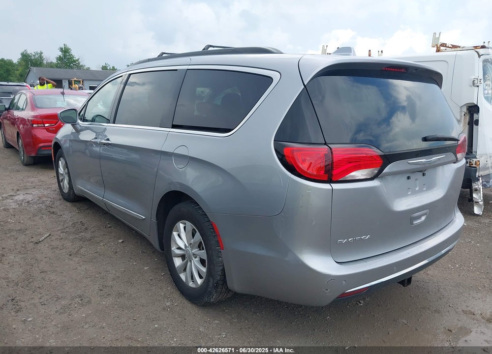 2017 CHRYSLER PACIFICA VIN: 2C4RC1BG1HR729432