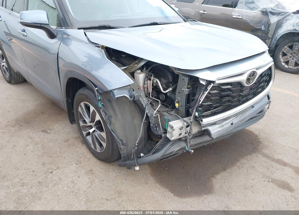2021 TOYOTA HIGHLANDER VIN: 5TDHZRAH4MS066586