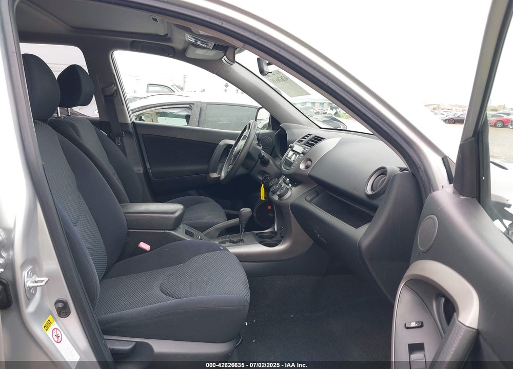 2007 TOYOTA RAV4 VIN: JTMZK32V775012073