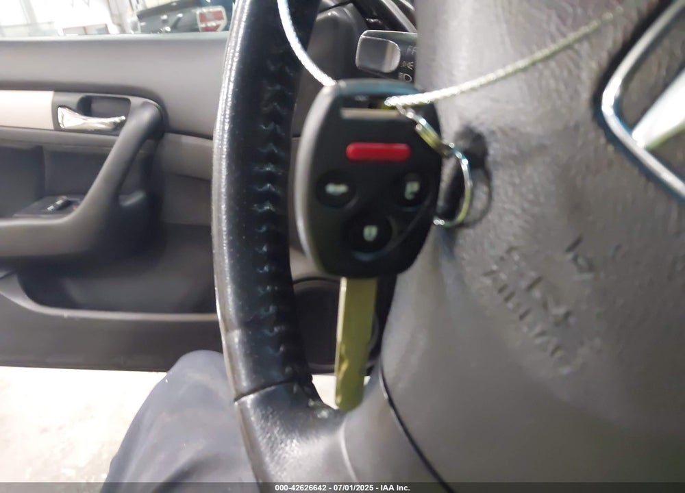 2006 HONDA ACCORD 3.0 EX VIN: 1HGCM82686A003976