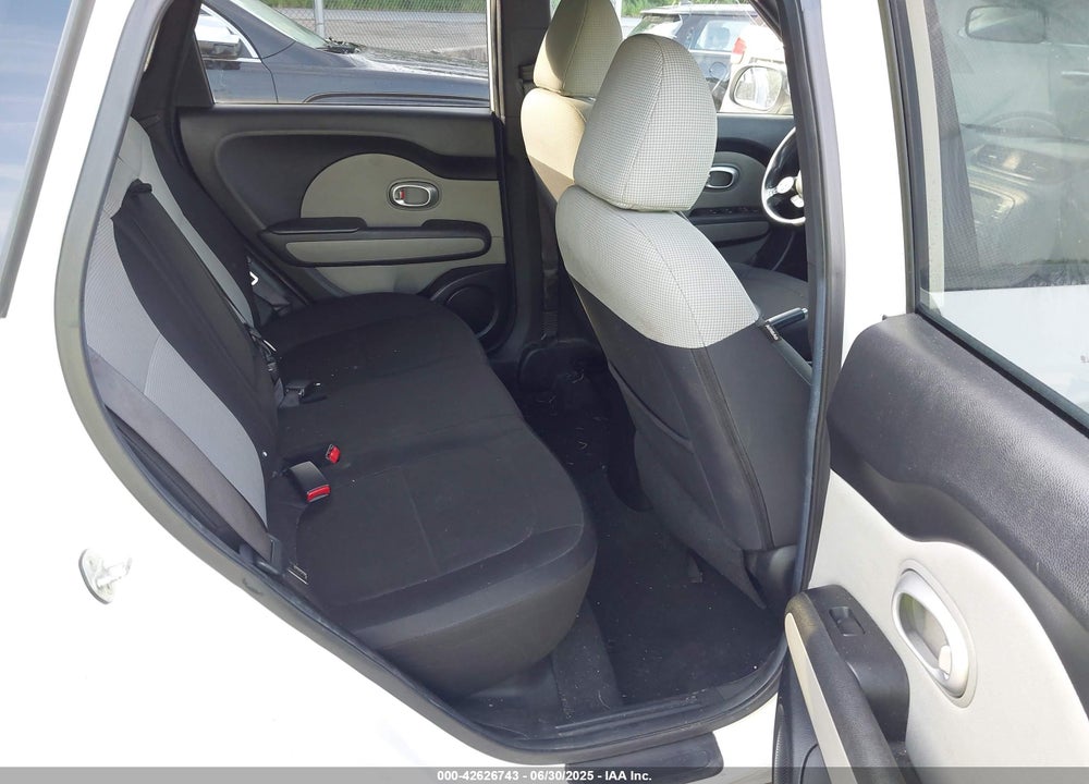2014 KIA SOUL VIN: KNDJN2A21E7057727