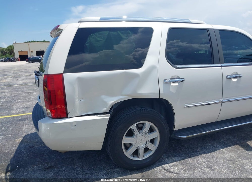 2007 CADILLAC ESCALADE VIN: 1GYEC63887R324606