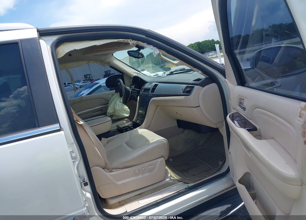 2007 CADILLAC ESCALADE VIN: 1GYEC63887R324606
