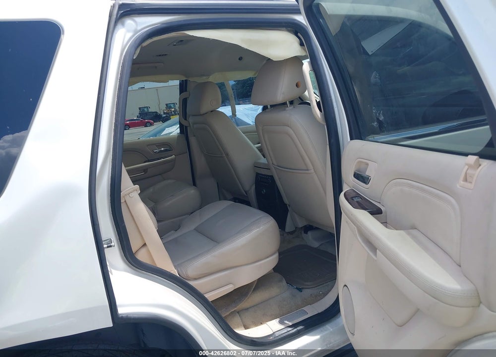2007 CADILLAC ESCALADE VIN: 1GYEC63887R324606