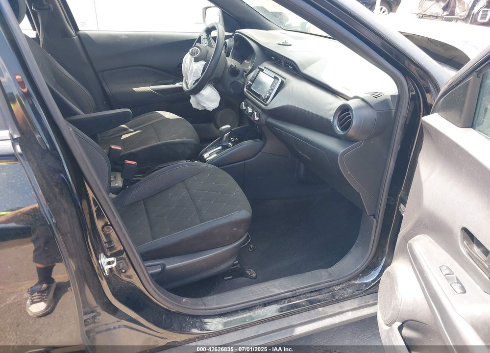 2018 NISSAN KICKS VIN: 3N1CP5CU7JL499228