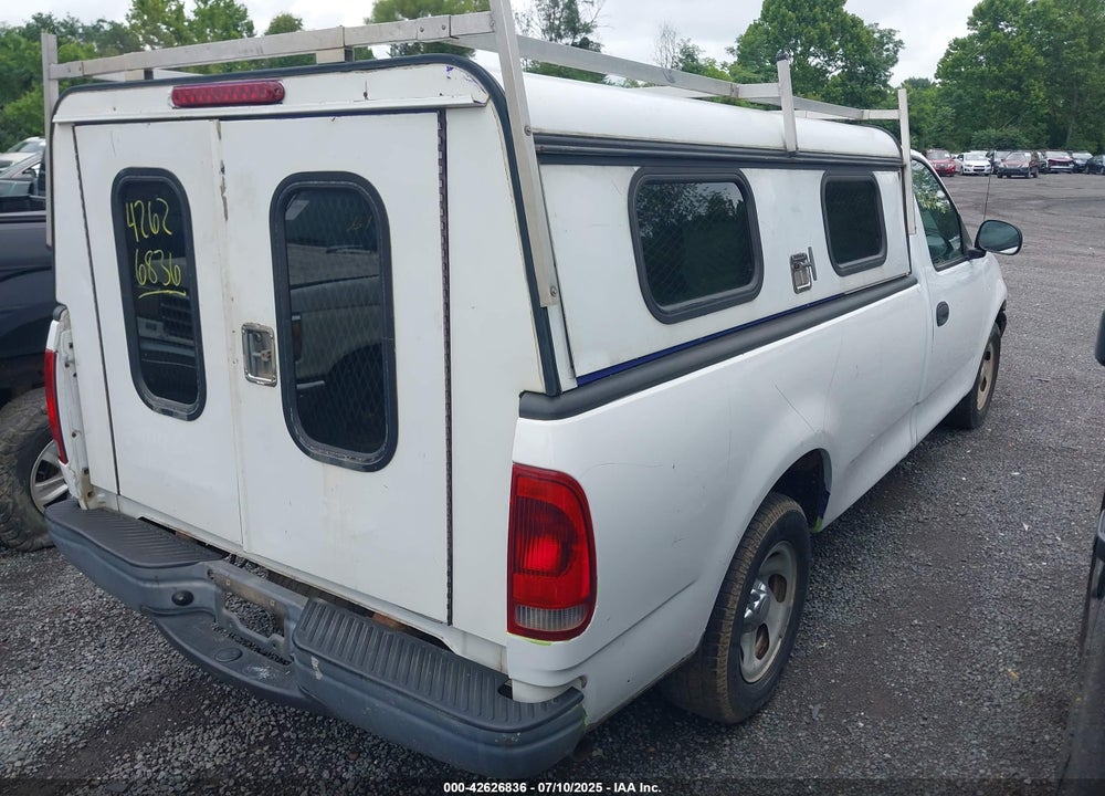 2004 FORD F-150 HERITAGE XL/XLT VIN: 2FTRF172X4CA27482