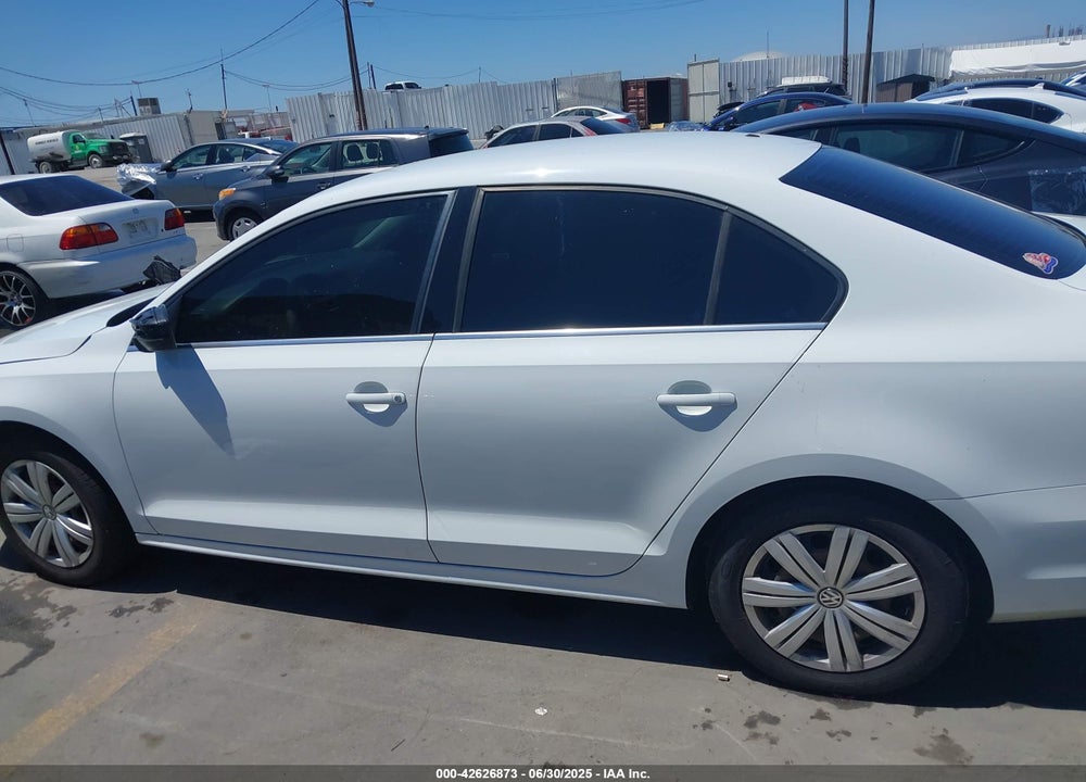 2017 VOLKSWAGEN JETTA VIN: 3VW2B7AJ0HM257054
