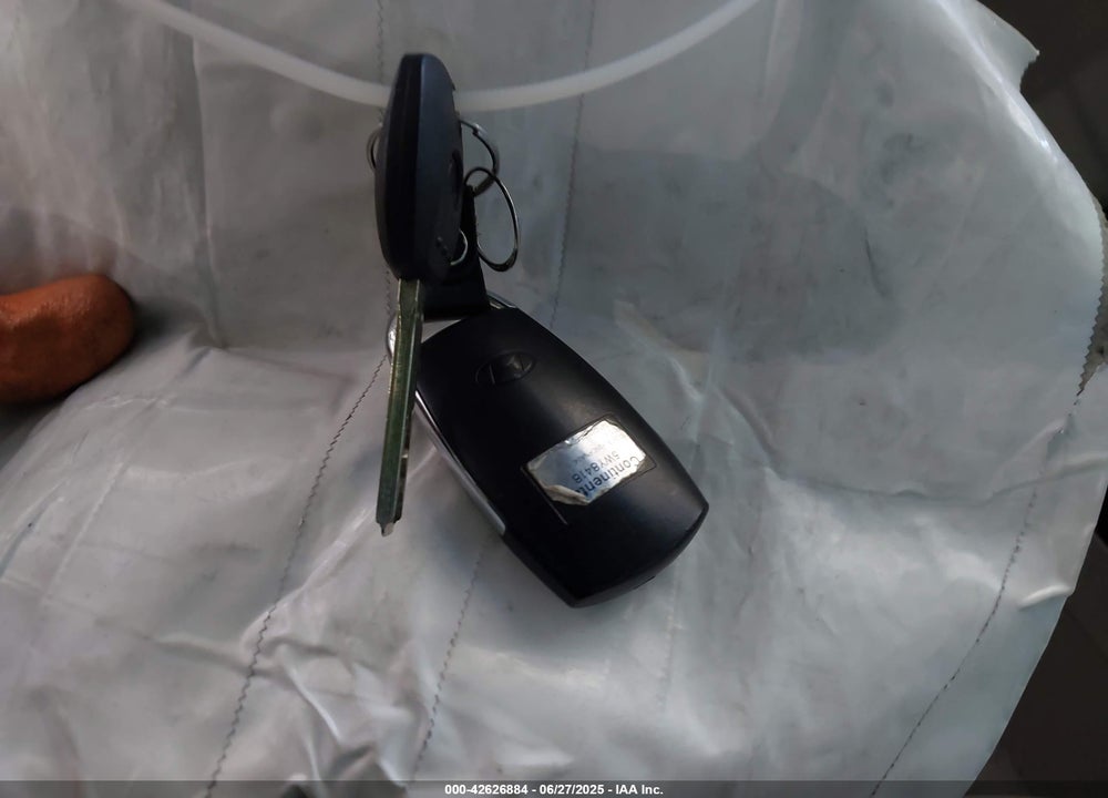 2007 HYUNDAI AZERA VIN: KMHFC46F67A152353