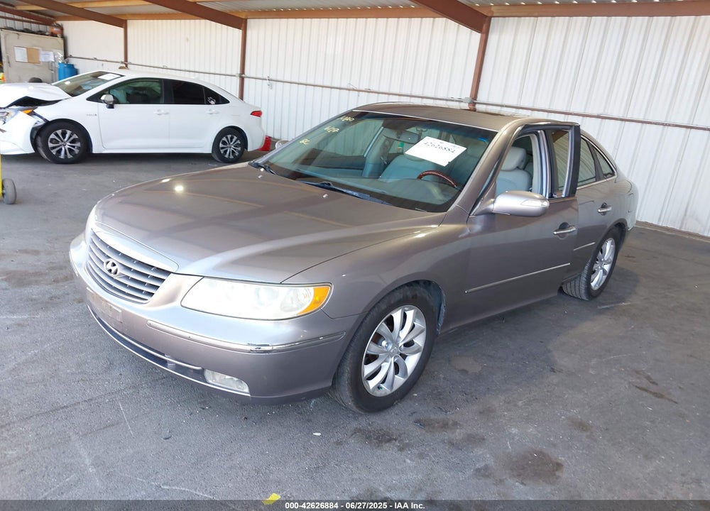 2007 HYUNDAI AZERA VIN: KMHFC46F67A152353