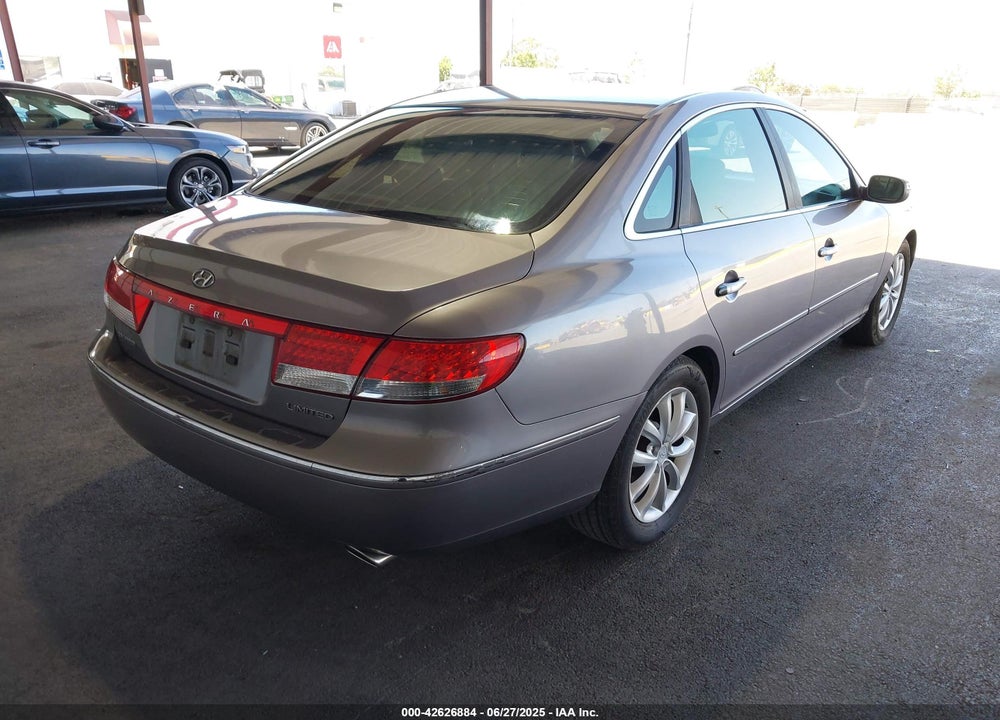 2007 HYUNDAI AZERA VIN: KMHFC46F67A152353