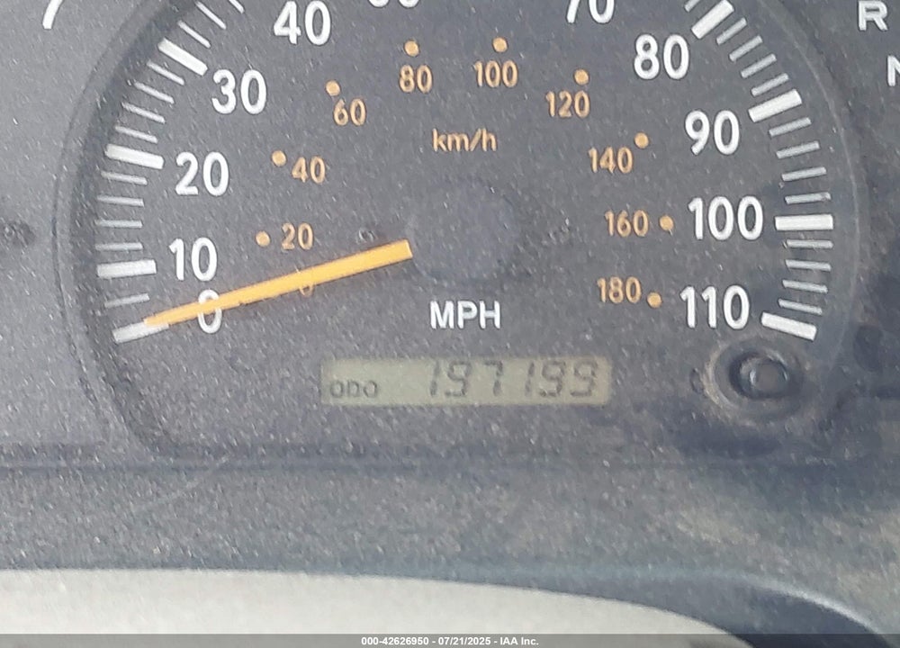2003 TOYOTA TUNDRA SR5 V8 VIN: 5TBBT44133S400834