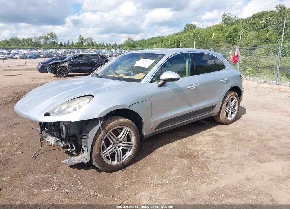 2015 PORSCHE MACAN VIN: WP1AB2A5XFLB59652