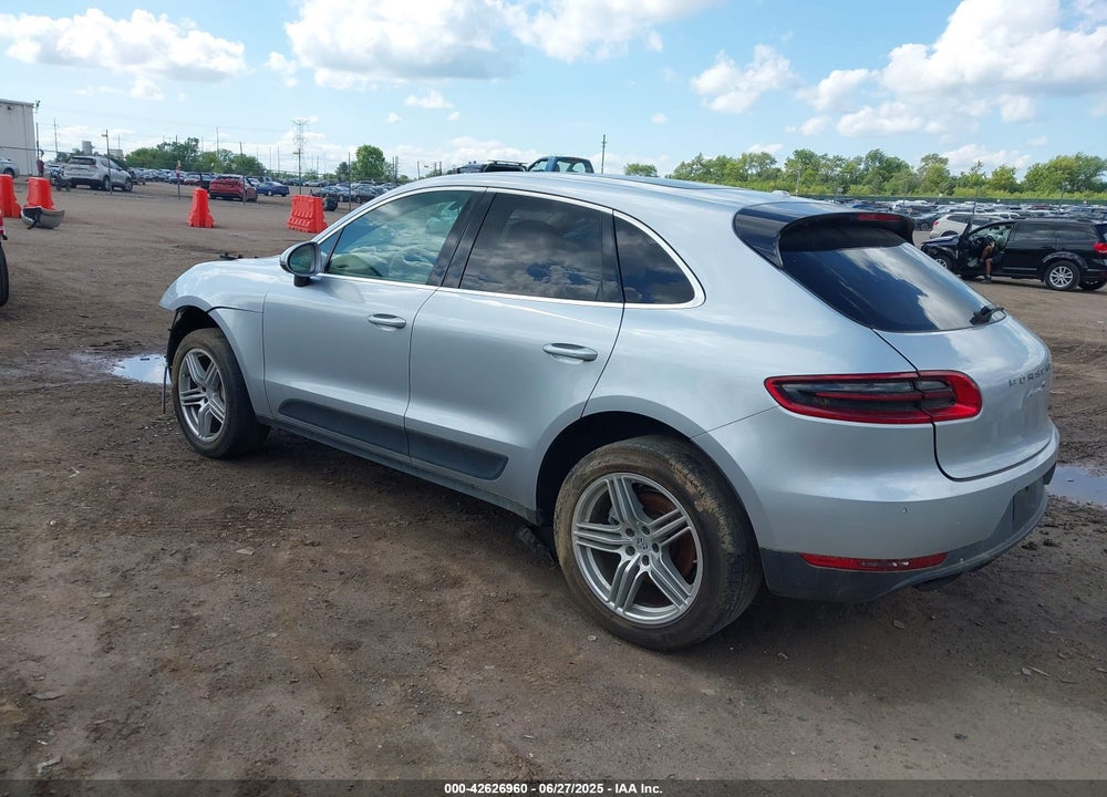 2015 PORSCHE MACAN VIN: WP1AB2A5XFLB59652