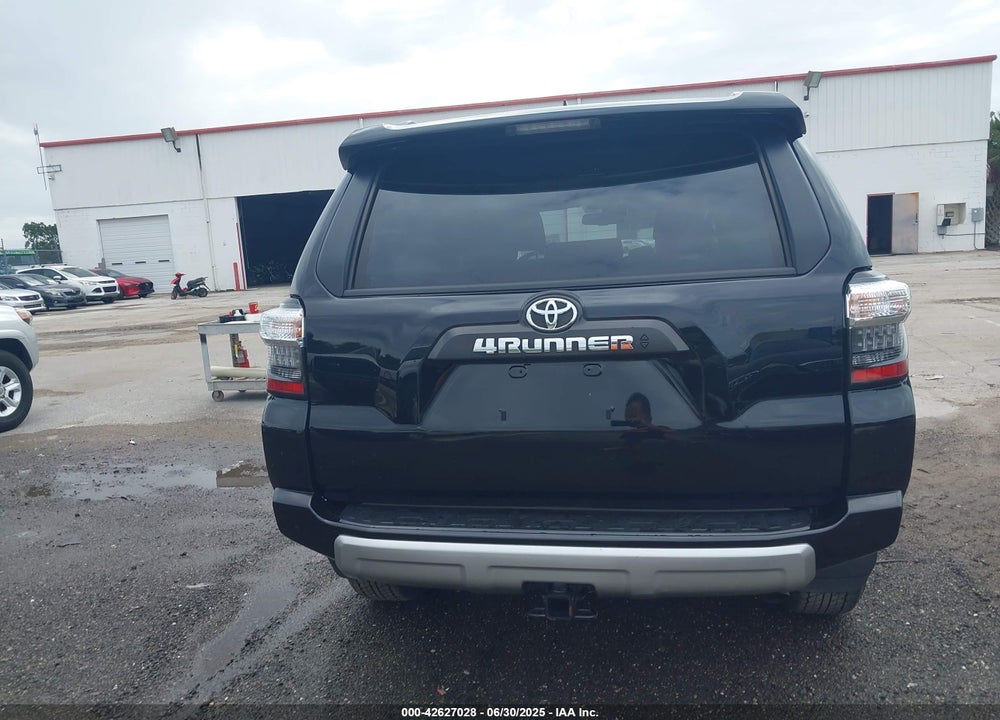 2024 TOYOTA 4RUNNER VIN: JTEPU5JR0R6248722