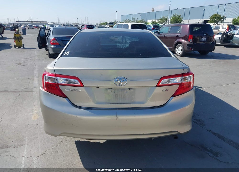 2014 TOYOTA CAMRY LE VIN: 4T4BF1FK9ER425126