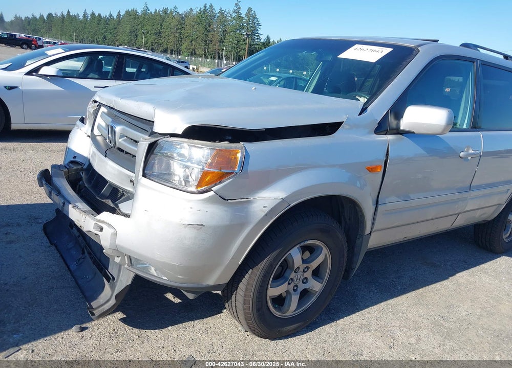 2008 HONDA PILOT VIN: 5FNYF18358B027763