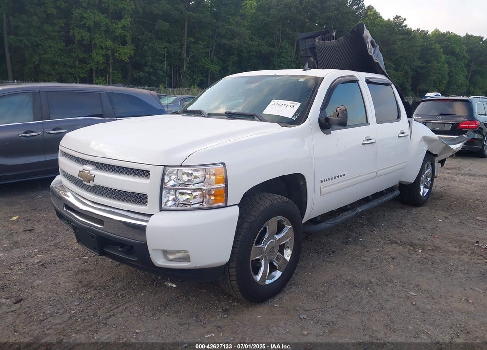 2011 CHEVROLET SILVERADO 1500 VIN: 3GCUKSE24BG207006