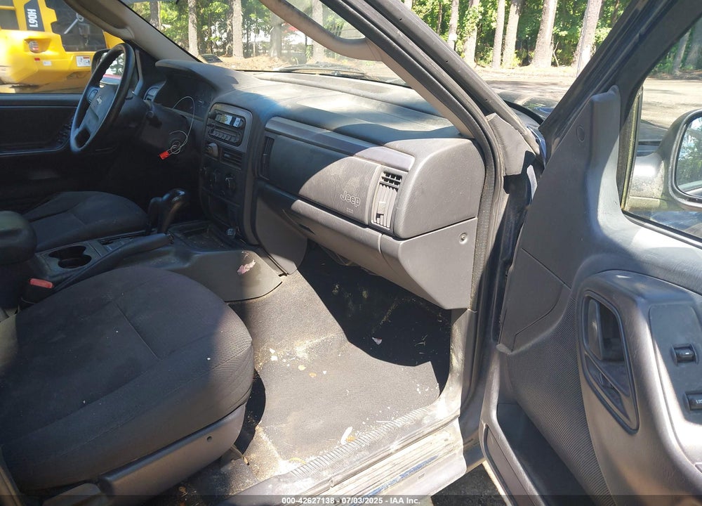 2003 JEEP GRAND CHEROKEE LAREDO VIN: 1J4GW48S23C540229
