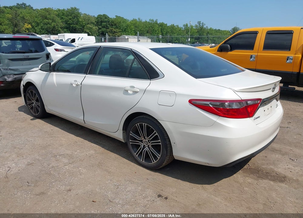 2016 TOYOTA CAMRY SE VIN: 4T1BF1FK4GU559815