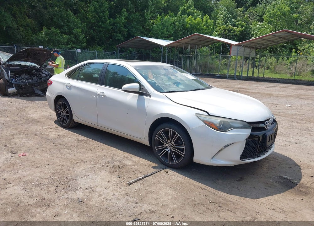 2016 TOYOTA CAMRY SE VIN: 4T1BF1FK4GU559815