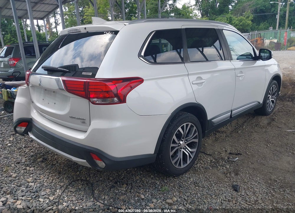 2017 MITSUBISHI OUTLANDER SEL VIN: JA4AZ3A38HZ049159