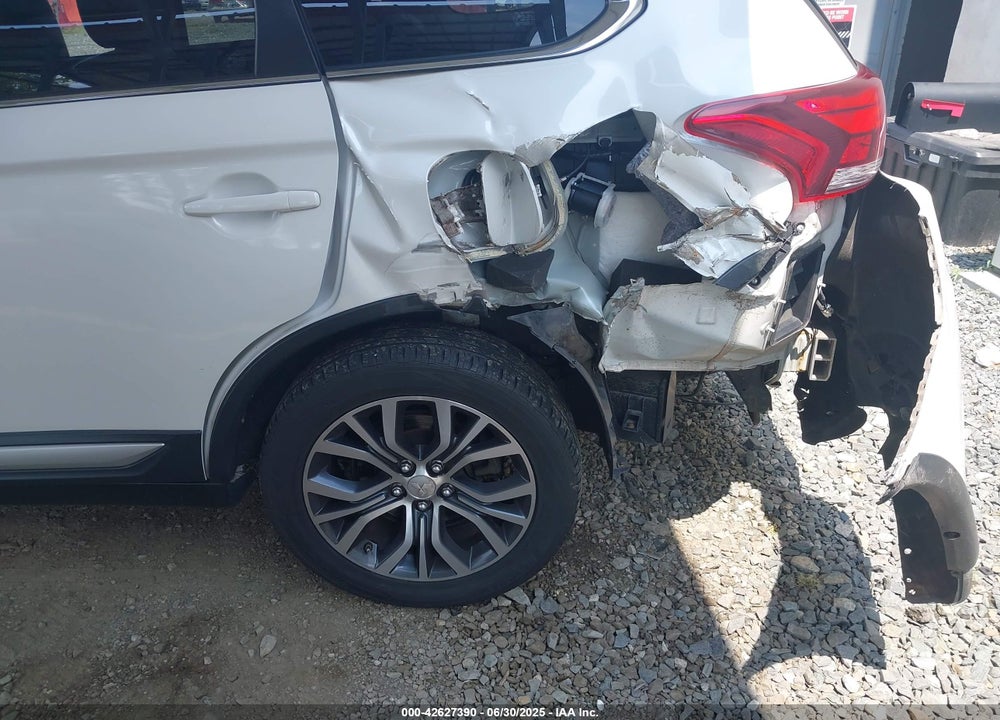 2017 MITSUBISHI OUTLANDER SEL VIN: JA4AZ3A38HZ049159