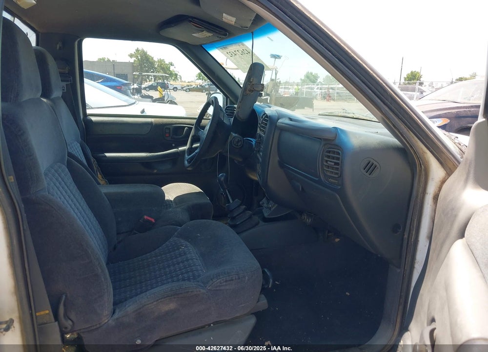 1998 CHEVROLET S-10 LS FLEETSIDE CMI VIN: 1GCCS1441WK129484