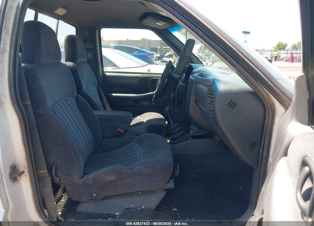 1998 CHEVROLET S-10 LS FLEETSIDE CMI VIN: 1GCCS1441WK129484