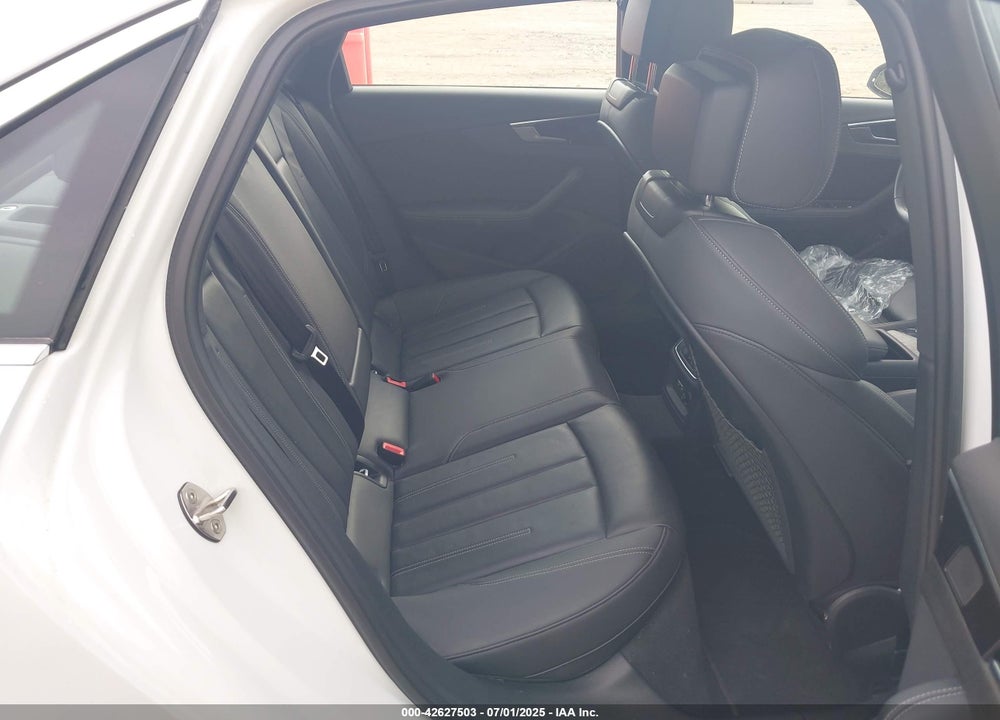 2023 AUDI A4 VIN: WAUEAAF41PN010324