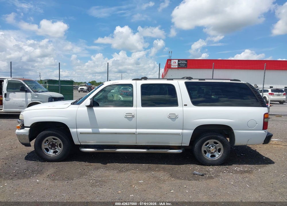 2002 CHEVROLET SUBURBAN 1500 VIN: 1GNEC16Z02J219490
