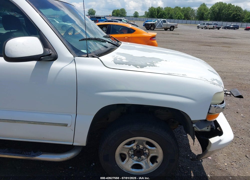 2002 CHEVROLET SUBURBAN 1500 VIN: 1GNEC16Z02J219490
