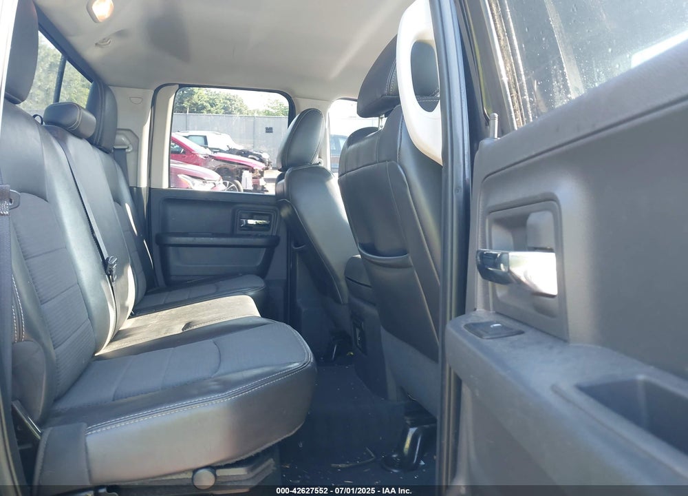 2011 RAM 1500 VIN: 1D7RV1GT7BS581668
