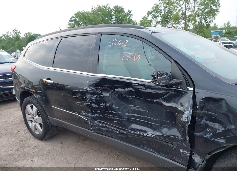 2011 CHEVROLET TRAVERSE VIN: 1GNKRLED7BJ348104
