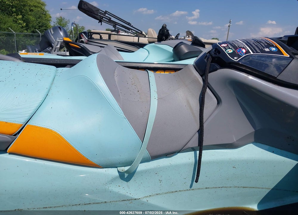 2023 SEADOO OTHER VIN: YDV44551L223