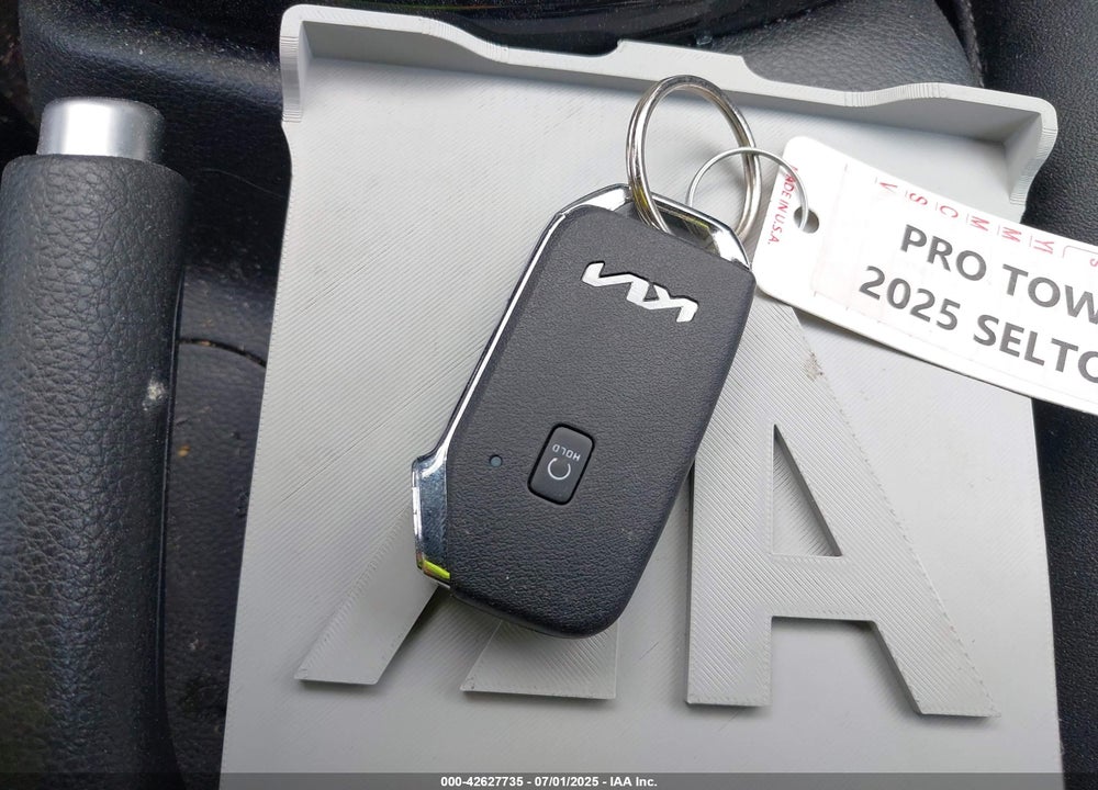2025 KIA SELTOS VIN: KNDERCAA5S7695686