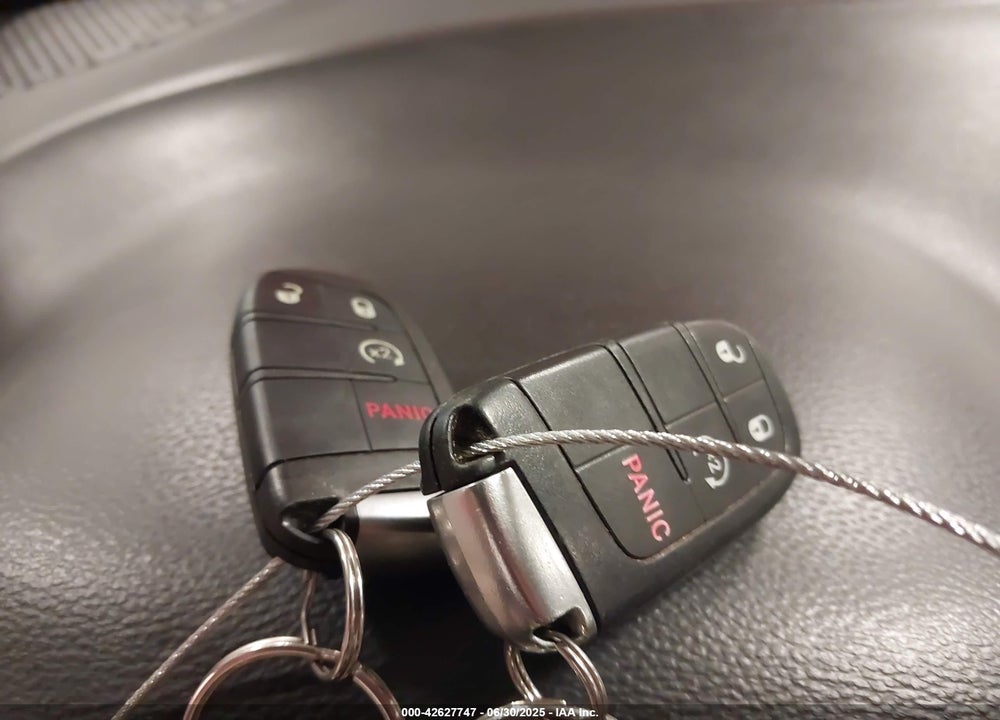 2014 DODGE JOURNEY VIN: 3C4PDCBG0ET227035
