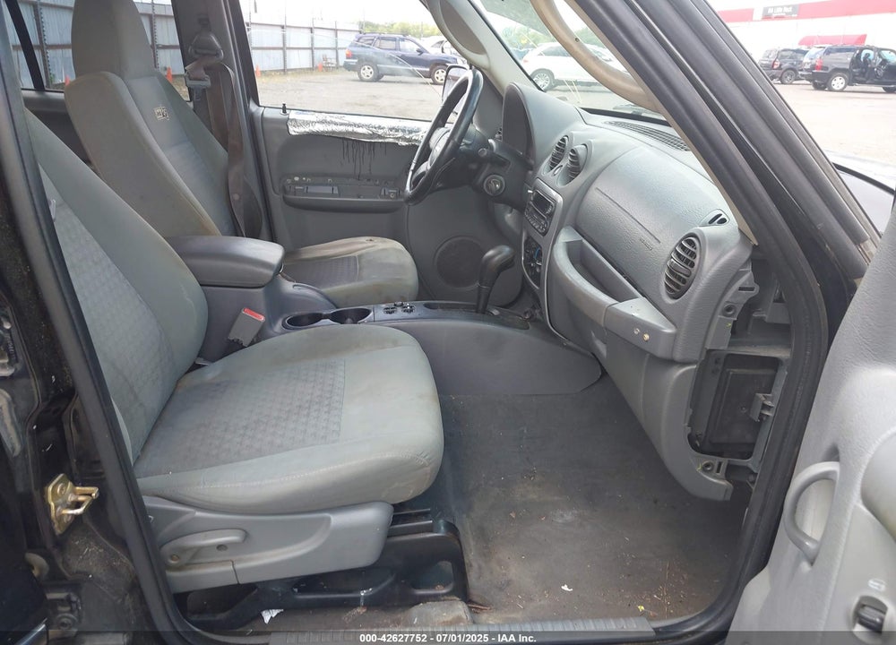 2006 JEEP LIBERTY VIN: 1J4GK48K16W292151