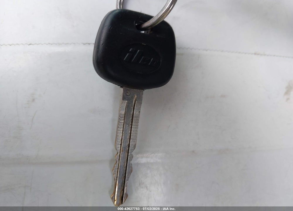 2005 TOYOTA SIENNA LE VIN: 5TDZA23C25S336789