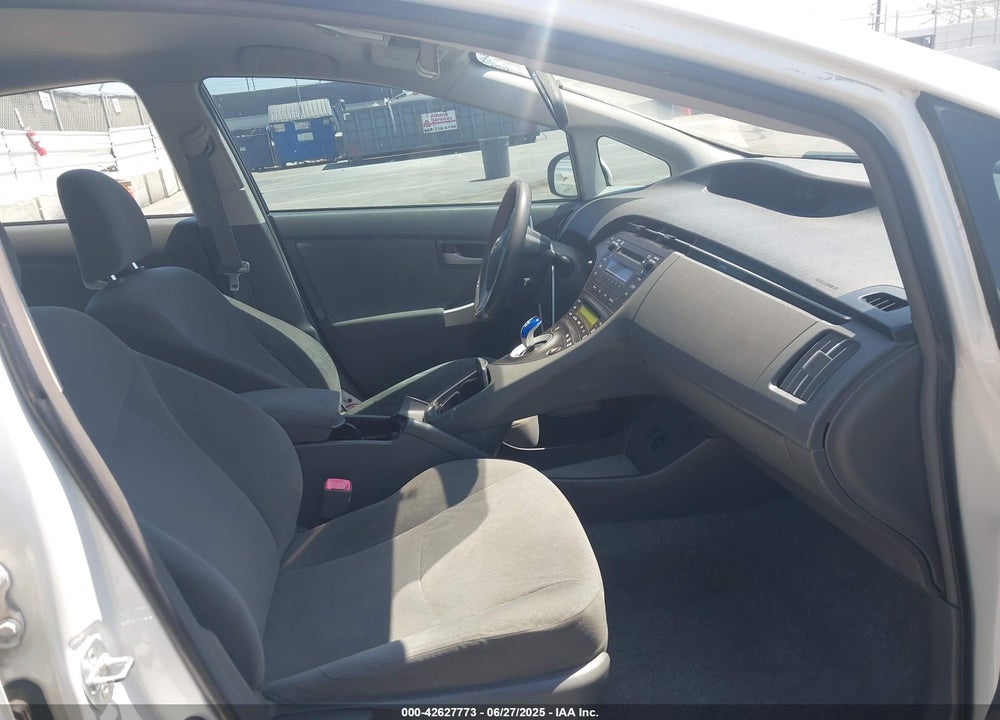 2011 TOYOTA PRIUS VIN: JTDKN3DU1B0266638