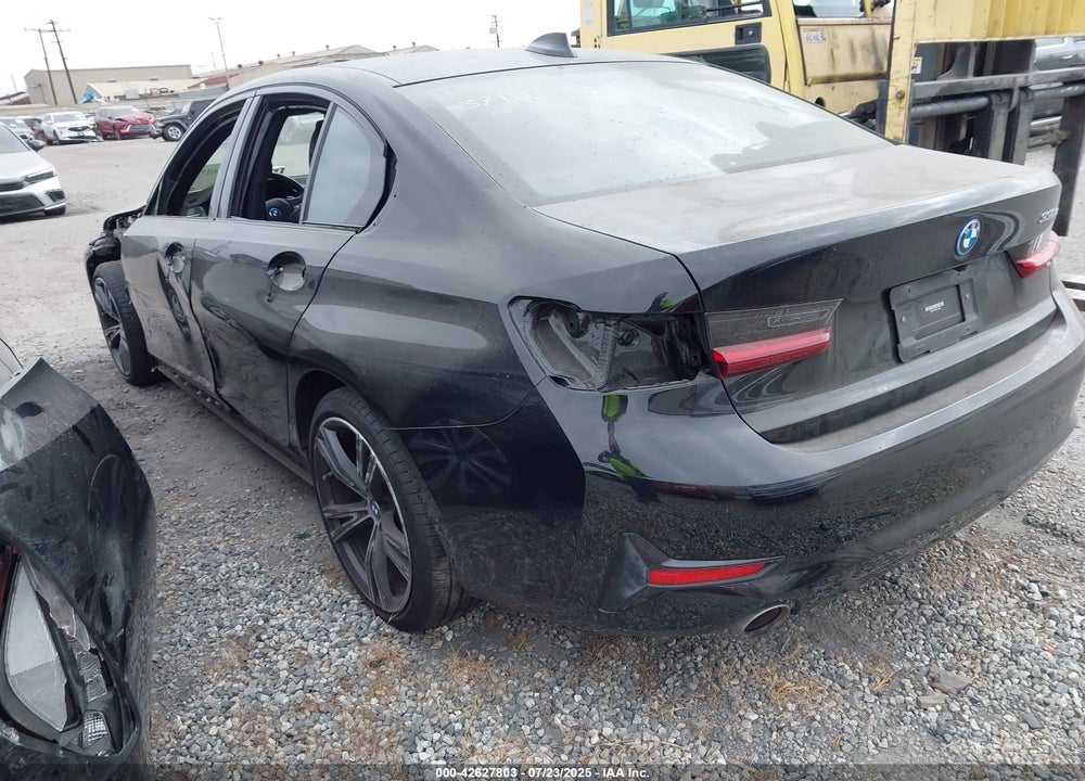 2022 BMW 3 SERIES 330E VIN: 3MW5P7J07N8C35403