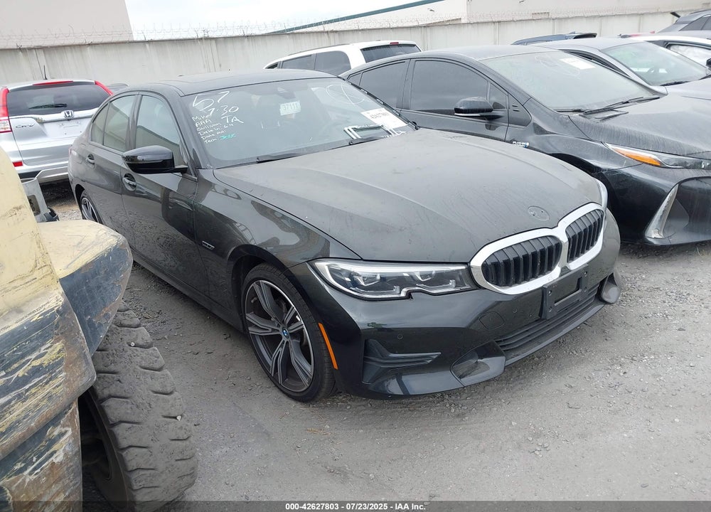 2022 BMW 3 SERIES 330E VIN: 3MW5P7J07N8C35403