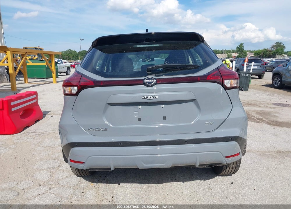 2024 NISSAN KICKS VIN: 3N1CP5CVXRL495517