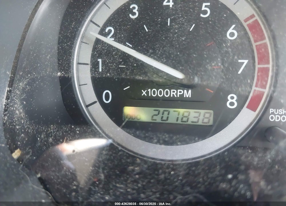 2005 TOYOTA SIENNA XLE VIN: 5TDZA22C45S335452
