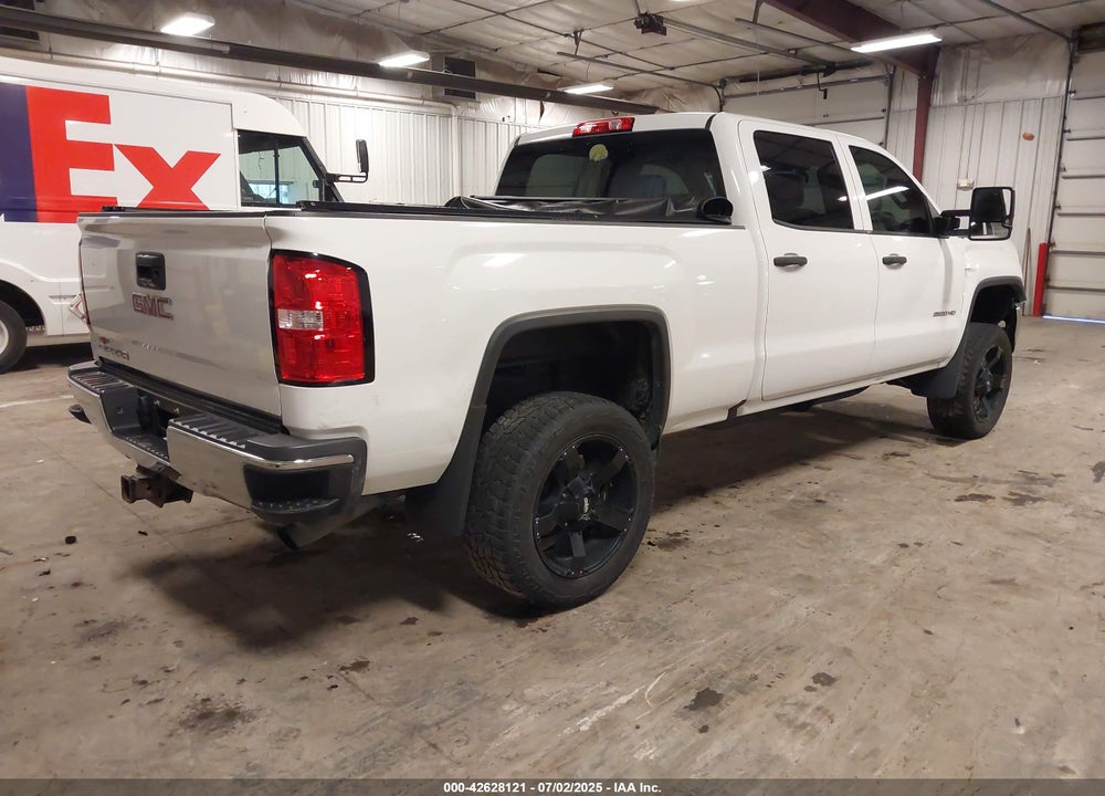 2018 GMC SIERRA 2500HD VIN: 1GT12REG7JF268597