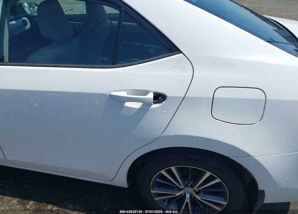 2018 TOYOTA COROLLA VIN: 2T1BURHE9JC969160