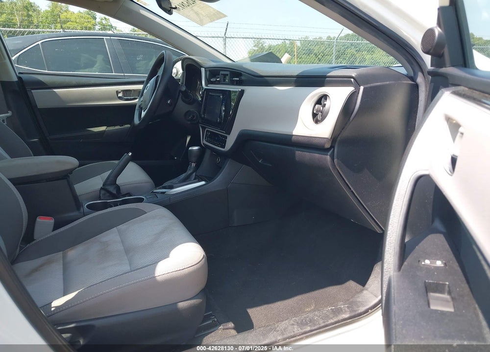 2018 TOYOTA COROLLA VIN: 2T1BURHE9JC969160