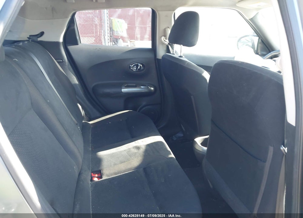 2012 NISSAN JUKE VIN: JN8AF5MR8CT116658