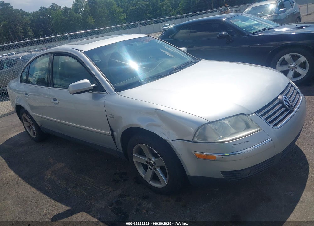 2004 VOLKSWAGEN PASSAT VIN: WVWRH63BX4P093381