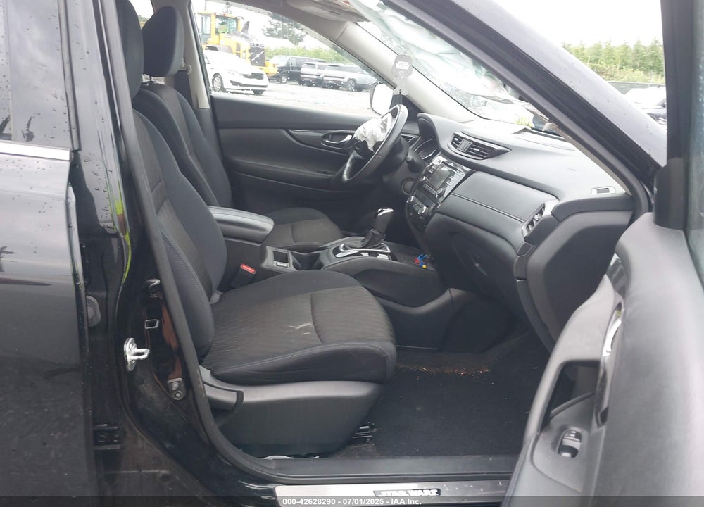 2017 NISSAN ROGUE SV VIN: 5N1AT2MV2HC757212